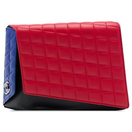 Clutch Chanel Fresh Air in pelle di agnello matelassé rossa