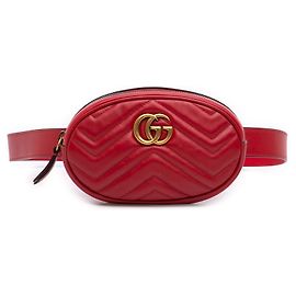 Borsa cintura Gucci GG Marmont Matelassé in pelle di vitello rossa
