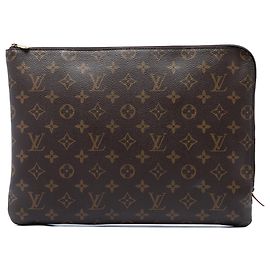 Borsa pochette Louis Vuitton Monogram Etui Voyage GM Marrone