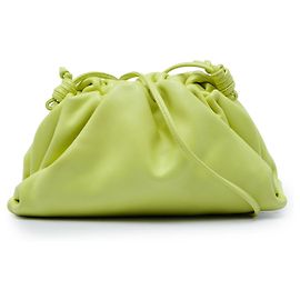 Borsa a tracolla The Mini Pouch in nappa verde Bottega Veneta