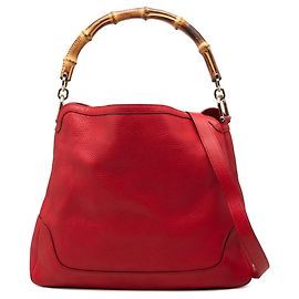 Bolsa Satchel Diana Gucci em couro de bezerro vermelha com bambu