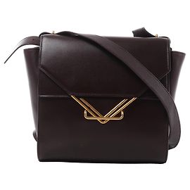 Bottega Veneta The Clip Leather Crossbody Bag in Burgundy