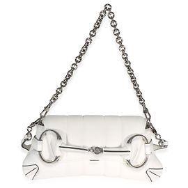 Bolso de hombro Gucci Small Horsebit Chain en napa blanco acolchado vertical