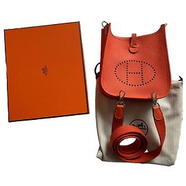 Bolsa Hermès Mini Evelyne Laranja
