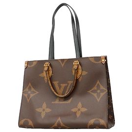 Saco Tote Louis Vuitton Monogram Giant Reverse OnTheGo MM