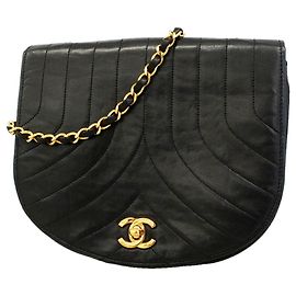 Bolsa de Ombro com Corrente Chanel Mademoiselle