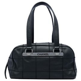 Chanel Black Chocolate Bar Caviar Shoulder Bag