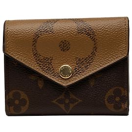 Louis Vuitton Brown Monogram Reverse Giant Zoe Wallet Geldbörse