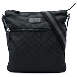 Borsa a tracolla Gucci in nylon GG nero con Web