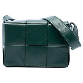 Bottega Veneta Bolsa Tiracolo Cassette em Nappa Intrecciato Green Candy