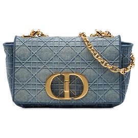 Autre Marque Dior Caro Small Tasche aus blauem Denim mit Cannage-Stickerei