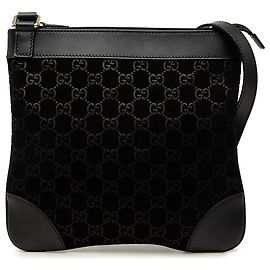 Borsa a tracolla Gucci in camoscio nero GG