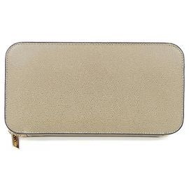 Portafoglio lungo Valextra Zip Purse 12 Cards in vitello morbido