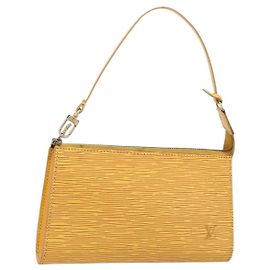 LOUIS VUITTON Epi Pochette Accessoires Pouch Yellow M52949 LV Auth bs37353