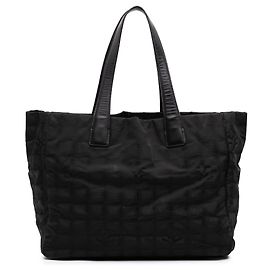 Borsa Tote Chanel New Travel Line in Nylon Nero