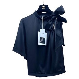 Chanel Seiden Oberteil schwarz Off-the-shoulder