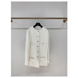 Chanel White Tweed Jacket Size 36