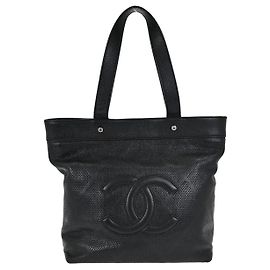 Borsa Chanel CC Tote in pelle traforata Medium
