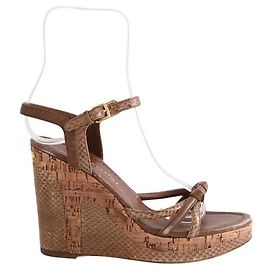 Louis Vuitton Sandalen aus Leder braun Größe 38
