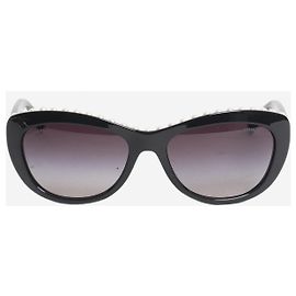 Chanel Cat-Eye-Sonnenbrille mit schwarzen Kunstperlen