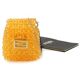 Borsa a tracolla Fendi Pico Baguette con catena