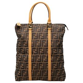 Sacola Fendi em lona Zucca marrom