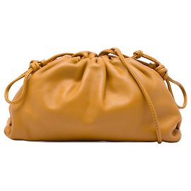 Bottega Veneta The Mini Pouch Crossbody in nappa marrone