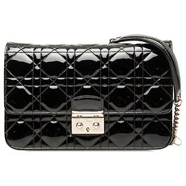 Autre Marque Borsa a tracolla Miss Dior Promenade in vernice nera Cannage Dior
