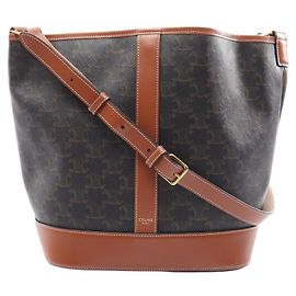 Céline Celine Triomphe Medium Bucket Shoulder Bag