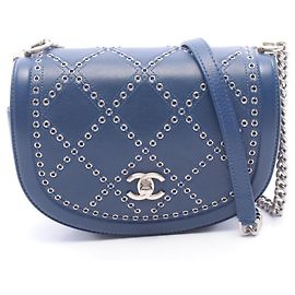 Bolsa de ombro mini redonda Chanel Matelassé Coco Eyelet