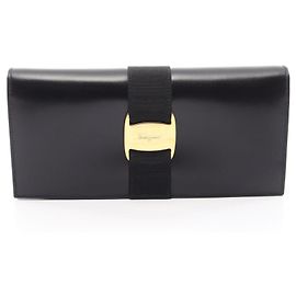 Portafoglio lungo bi-fold Salvatore Ferragamo Vara