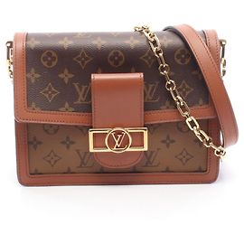 Louis Vuitton Dauphine MM Shoulder Bag