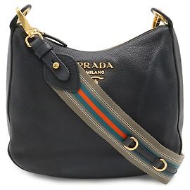 Prada Schultertasche aus gestreiftem Leder