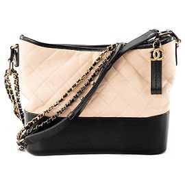 CHANEL - Borsa a tracolla Gabrielle Large in pelle stropicciata beige e pelle liscia nera