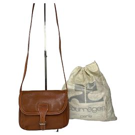Courreges Vintage Courrèges Umhängetasche mit Klappe aus strukturiertem Leder Späte 1970er Brown