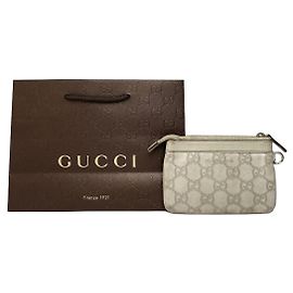 Vintage Gucci GG Supreme Bifold Wallet Early 2000s Cream