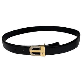 Cinto Vintage Yves Saint Laurent em Couro Preto Fivela Dourada