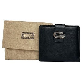 Cartera bifold Vintage Gucci de cuero texturizado principios de los 2000 Negra