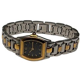 Montre bracelet quartz Vintage Givenchy logo 4G c. fin des années 1980 Silver Gold