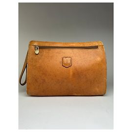 Céline Clutch Vintage Celine de cuero texturizado c. 1990 Tan Gold