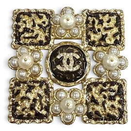 Broche cuadrado Chanel L24S Coco Mark de perlas eco y pedrería