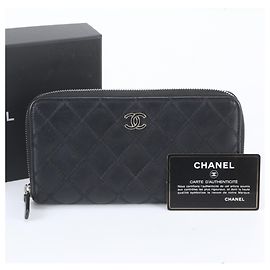 Carteira Longa de Couro Chanel Wild Stitch