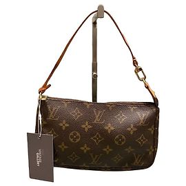 Louis Vuitton Pochette Accessoires Monogram