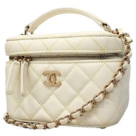 Borsa Vanity Chanel in pelle di vitello granulata bianca