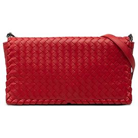 Bottega Veneta Bolsa Tiracolo com Aba em Nappa Intrecciato Vermelha