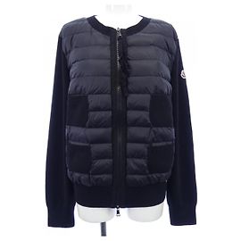 Veste en duvet Moncler A9018