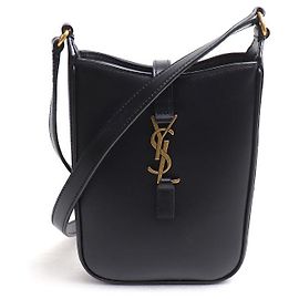 Yves Saint Laurent Saint Laurent Mini Vertical Schultertasche aus Leder