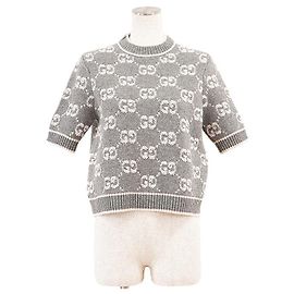 Prenda de punto de lana monograma GG Supreme Gucci