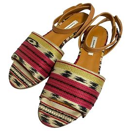 Autre Marque Sandales plates Carven en cuir beige