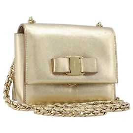 Bolso de hombro Salvatore Ferragamo Vala Chain de piel dorado auténtico bs37272